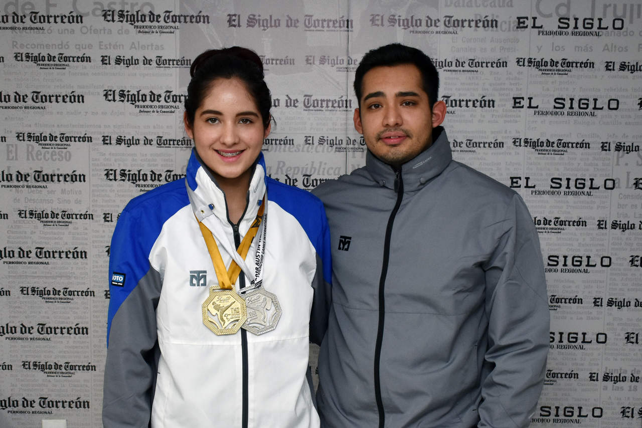 Andrea Díaz Contreras, aekwondoína lagunera, trajo excelentes resultados de su gira en Austin, Texas. (EL SIGLO DE TORREÓN)