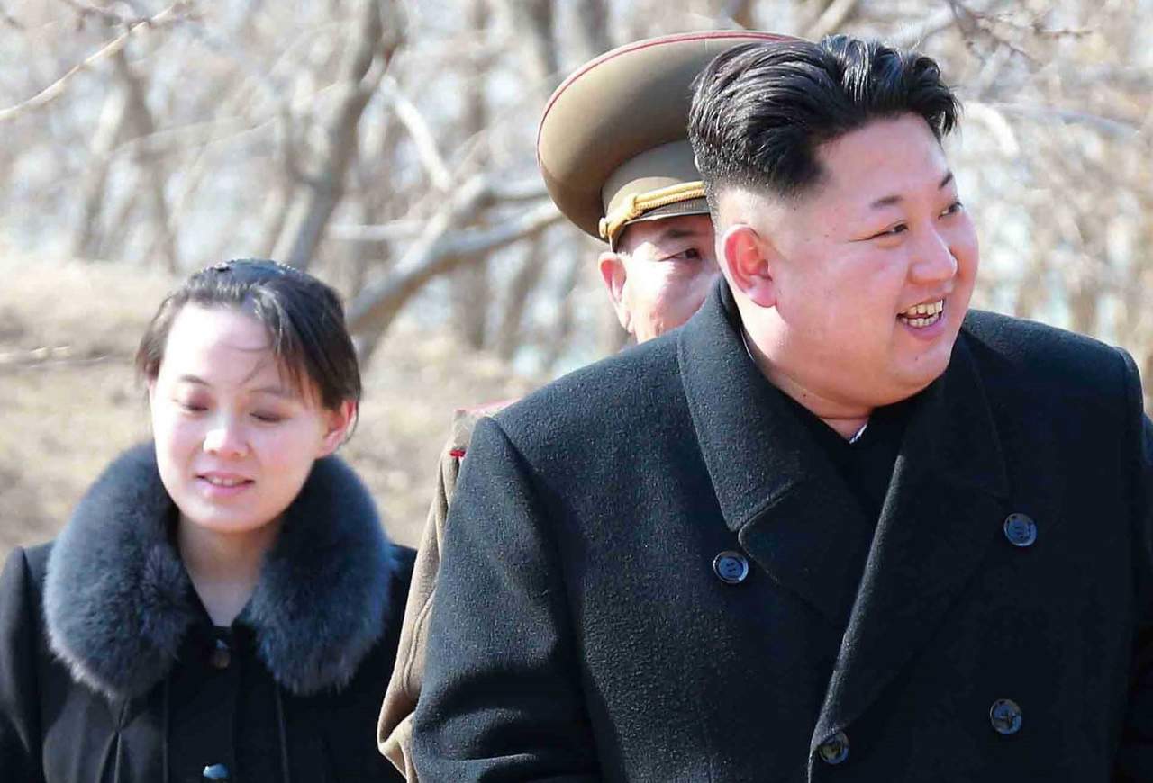 La hermana de Kim acompañará al presidente honorífico del país, Kim Yong-nam, que encabeza la delegación norcoreana y es el funcionario del régimen de más alto rango en visitar jamás el país vecino. (EFE)