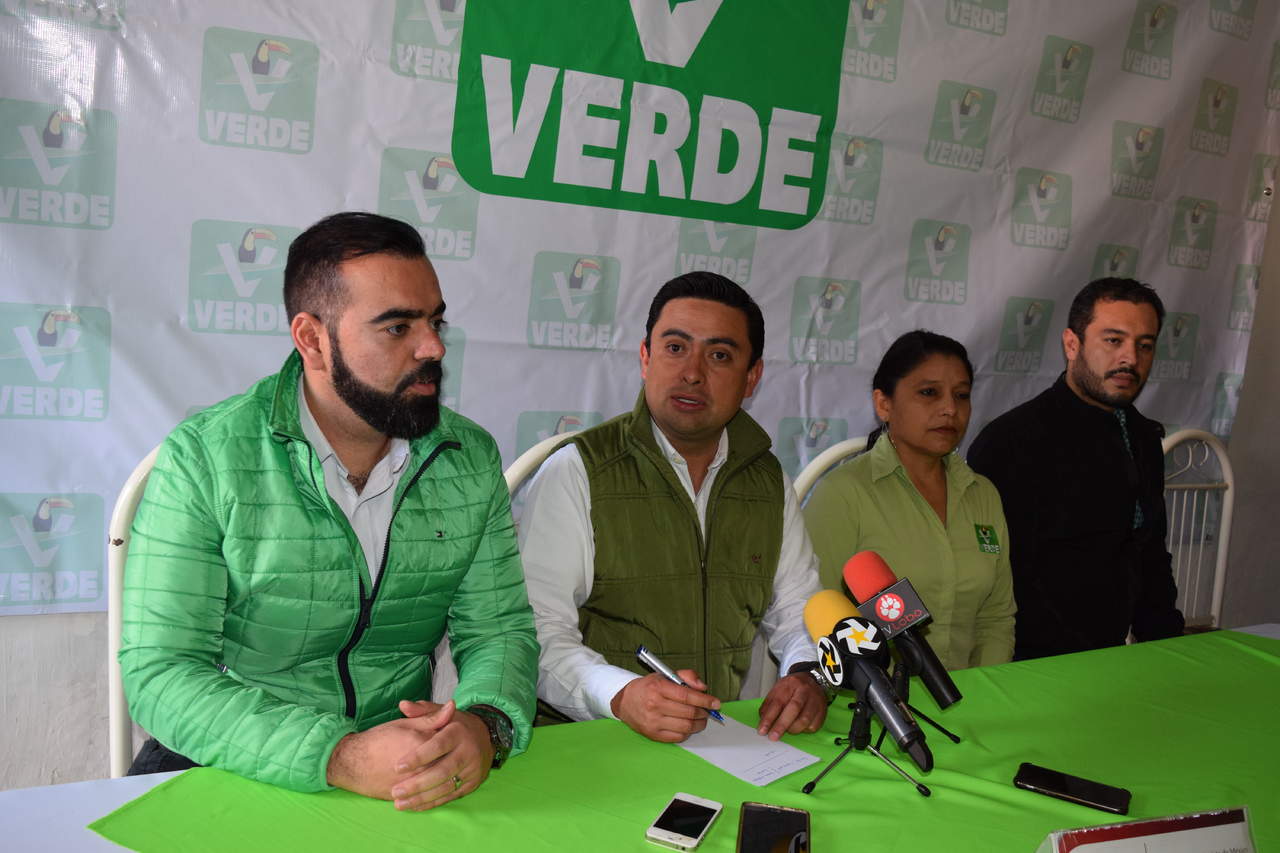 Gerardo Villarreal Solís, presidente del Verde en esta entidad, informó que la determinación aún se encuentra en revisión en el Consejo Político Estatal y en pláticas con la dirigencia nacional. (EL SIGLO DE TORREÓN)