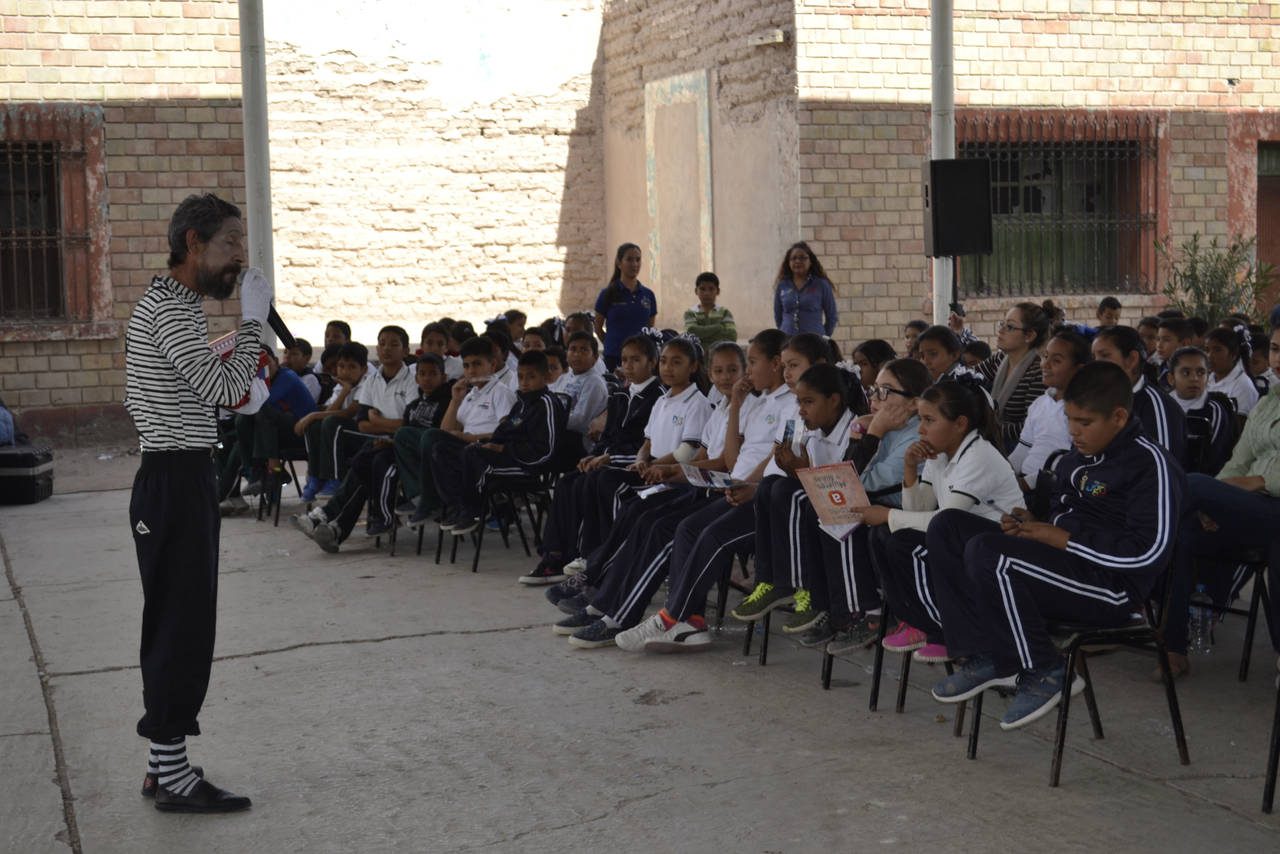 Jornada. Realizan actividades en escuela del ejido El Vergel para combatir el trabajo infantil. (EL SIGLO DE TORREÓN)
