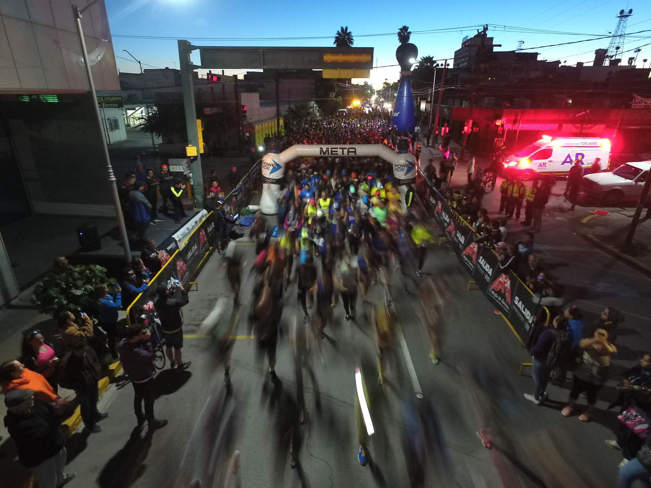Corren la 21-5K de El Siglo de Torreón
