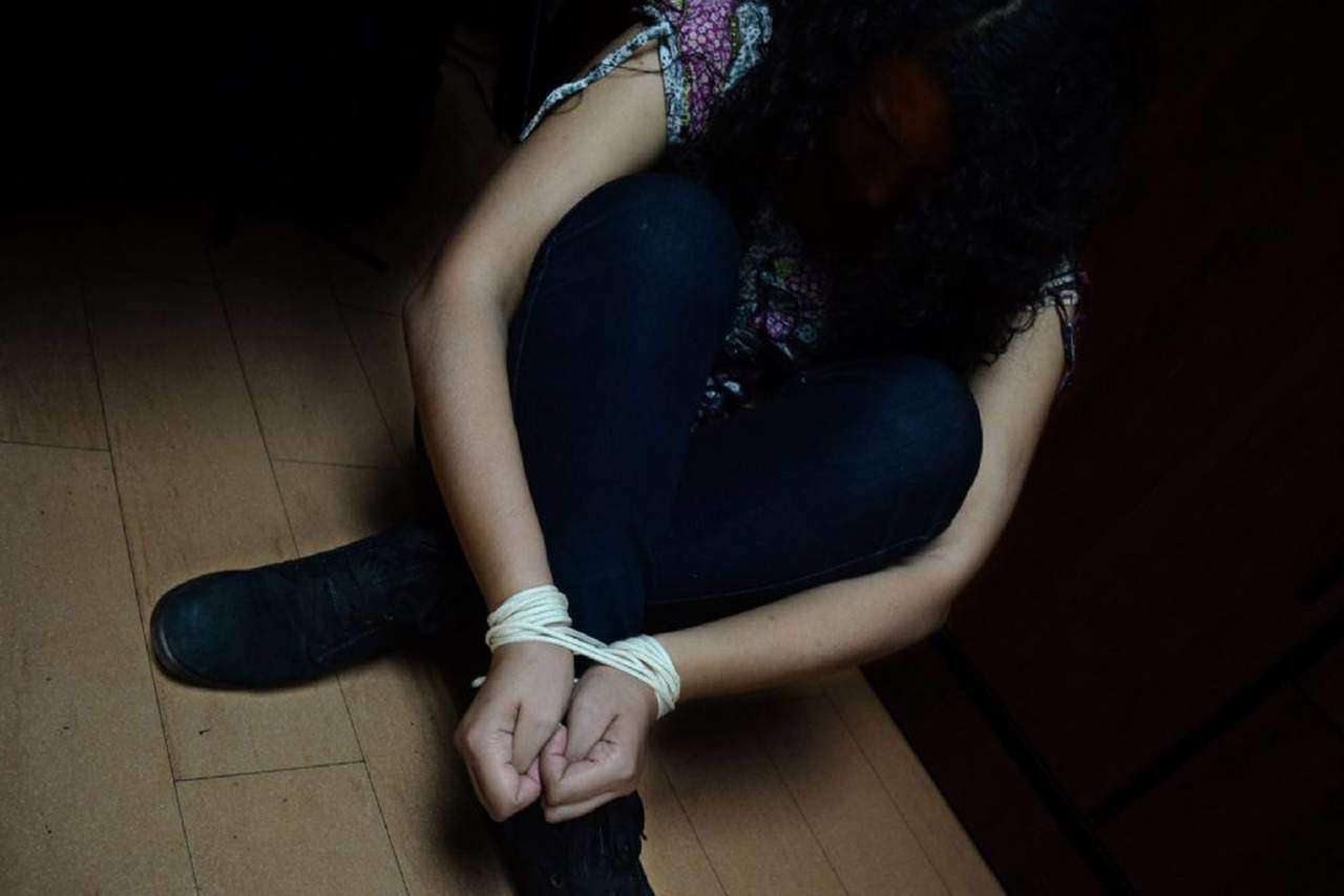 Cuarenta y ocho horas después de haber sido secuestrada en un motel de avenida Patriotismo, una modelo venezolana fue rescatada de una casa, en Xochimilco. (ARCHIVO)