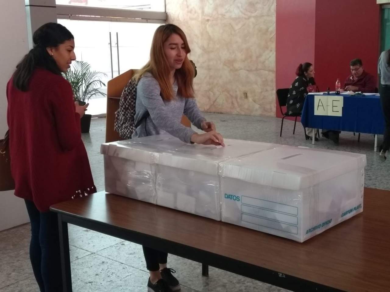 Cierra urna de San Pedro, 100% vota por Hernández Vélez