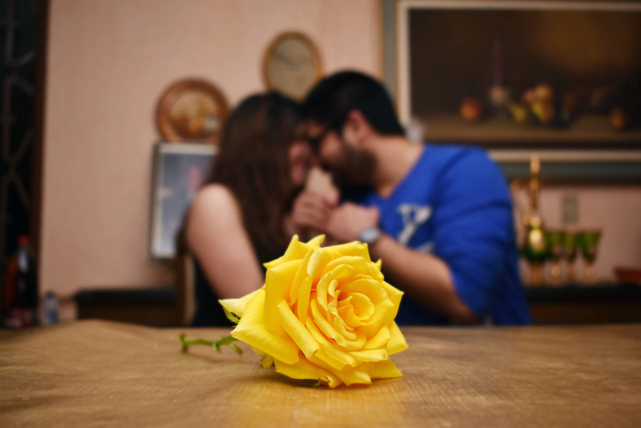 Cuidado. En el amor romántico se idealiza a las parejas y esto puede ser nocivo para las personas y la relación. (EL SIGLO DE TORREÓN)