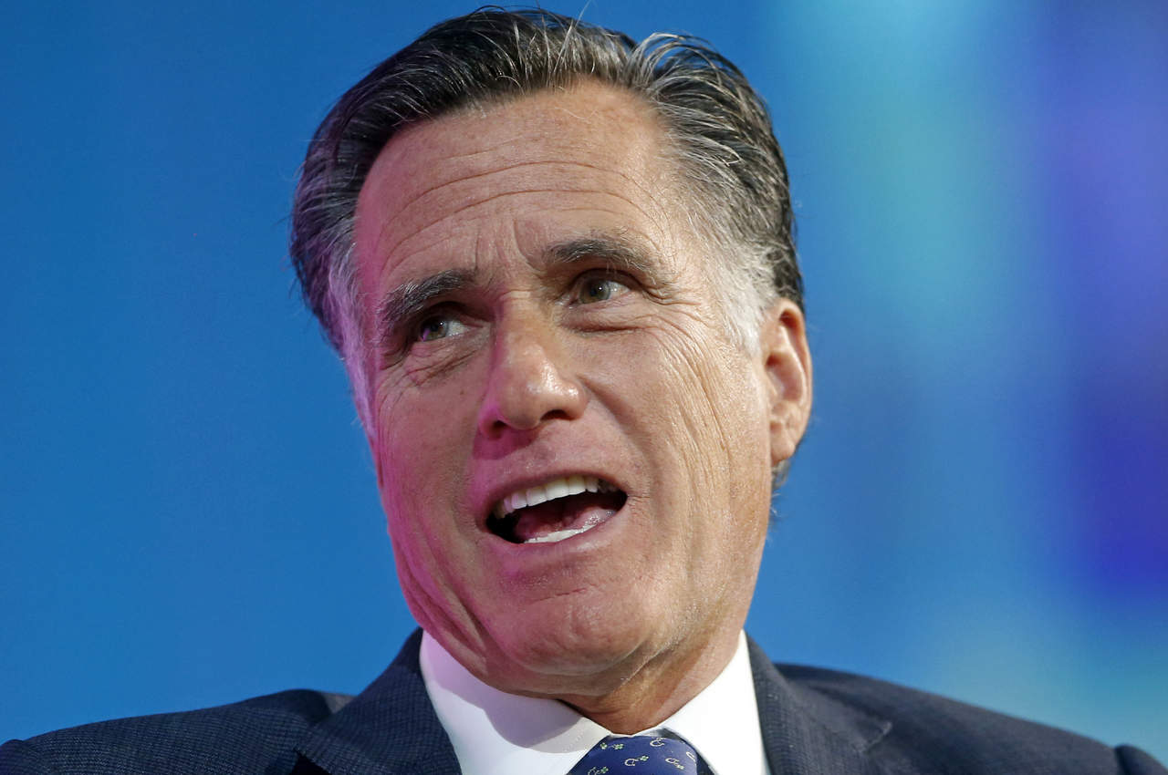 Romney, de 70 años, será el amplio favorito para el escaño en el Senado que abrirá la jubilación del senador Orrin Hatch. (AP)