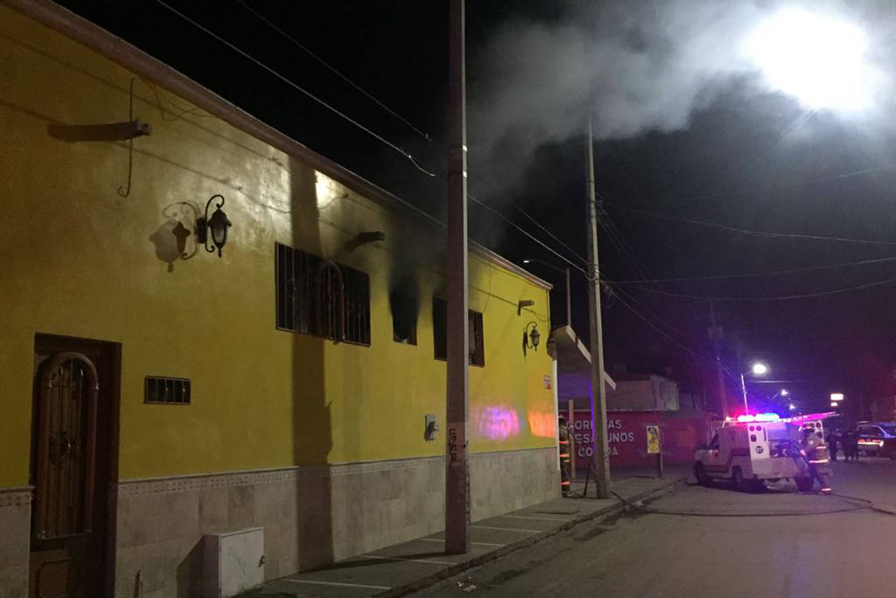 Fuego consume tortillería en Gómez Palacio