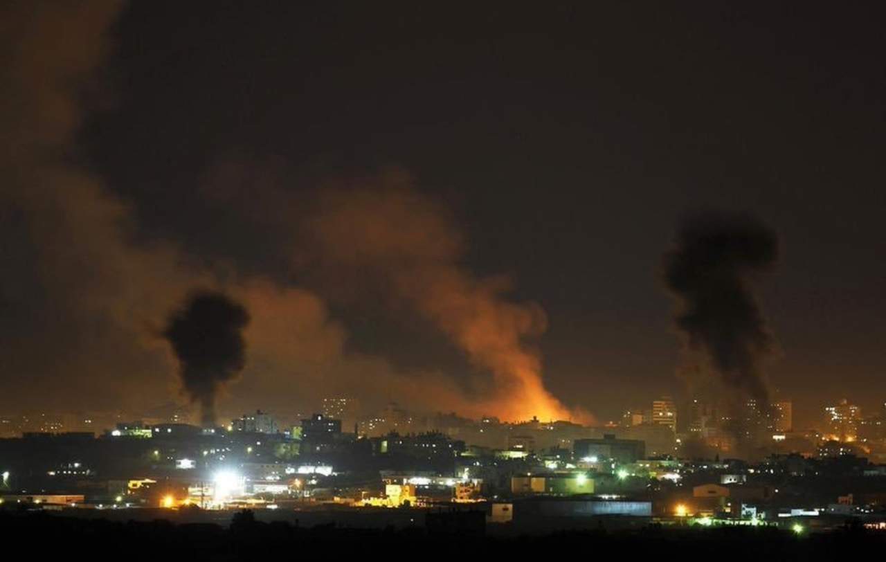 Bombardea Israel a Gaza tras explosión de mina que hirió a 6 soldados