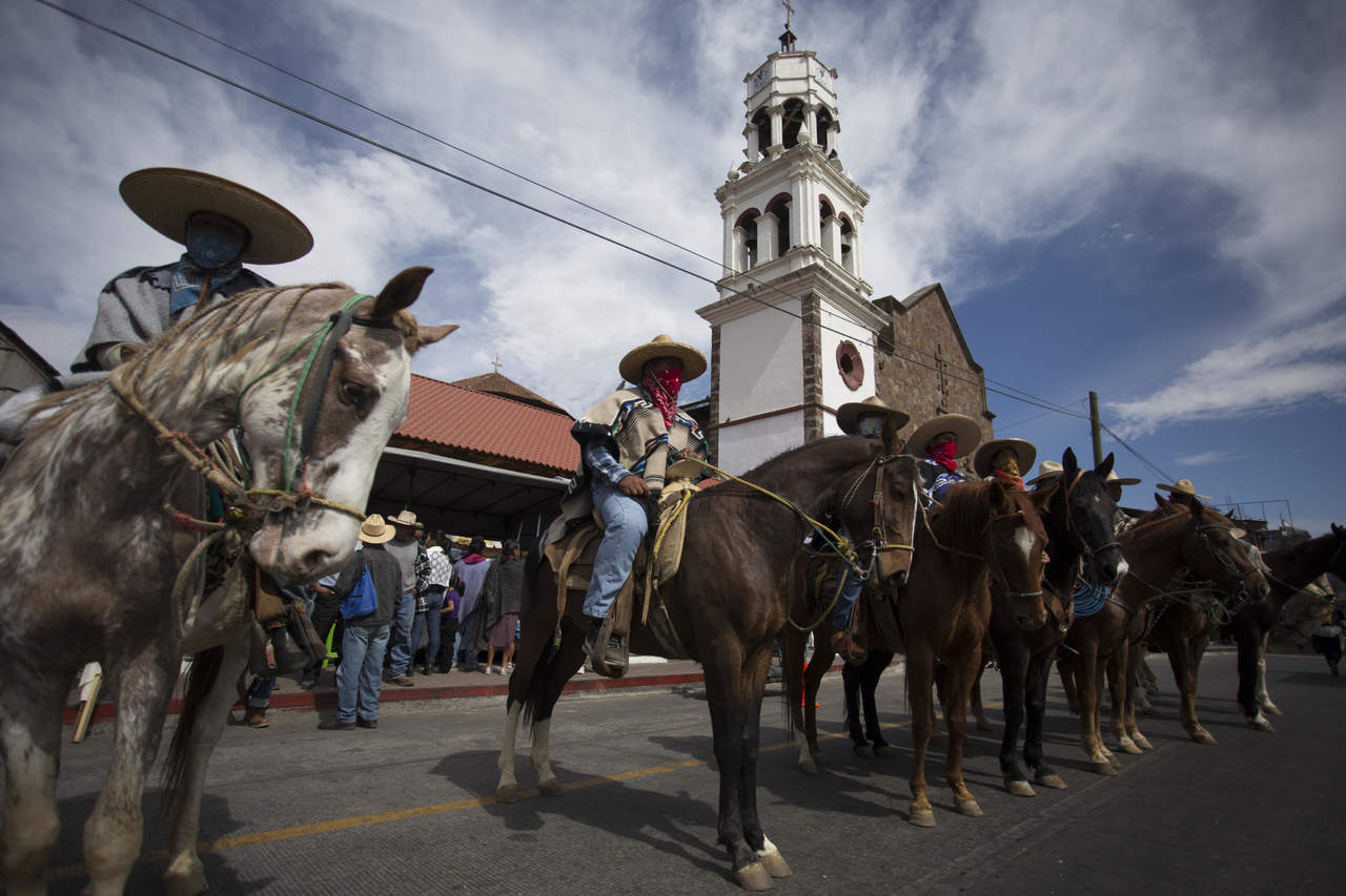 Las más de 30 comunidades que conforman el Concejo Supremo Indígena de Michoacán, advirtieron que no permitirán en sus pueblos la instalación de casillas o actos de proselitismo de cara a las elecciones locales y federales del próximo 1 de julio. (ARCHIVO)