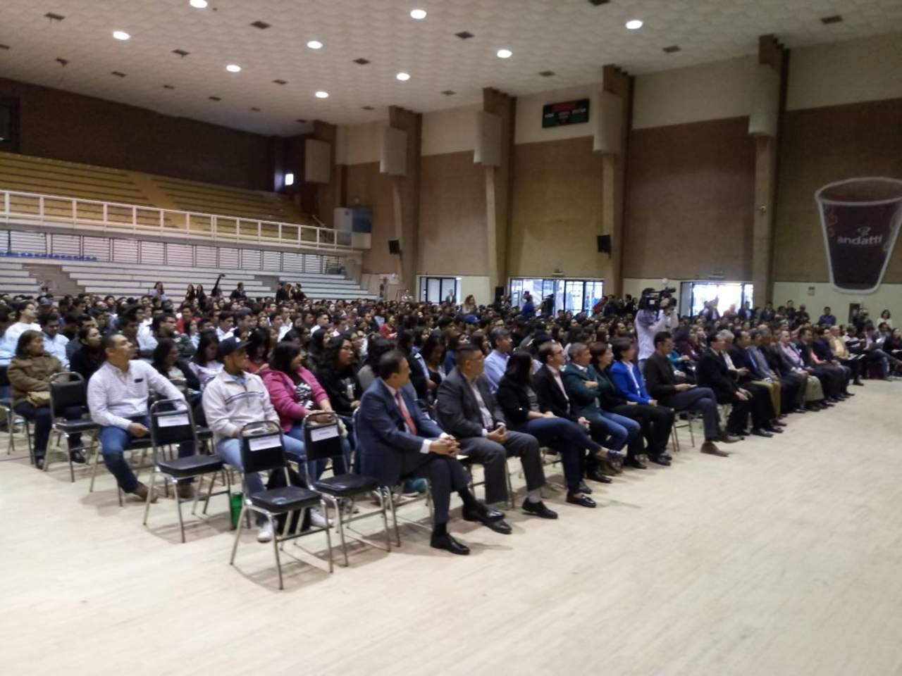 Participan 750 estudiantes de 13 universidades de la Comarca Lagunera. (FERNANDO COMPEÁN)