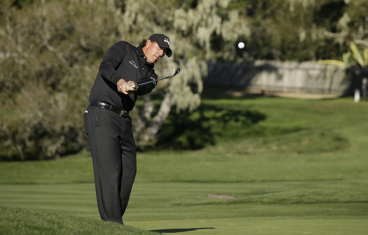 Tras una larga espera, Phil Mickelson vuelve a ganar un título de la PGA. (AP)