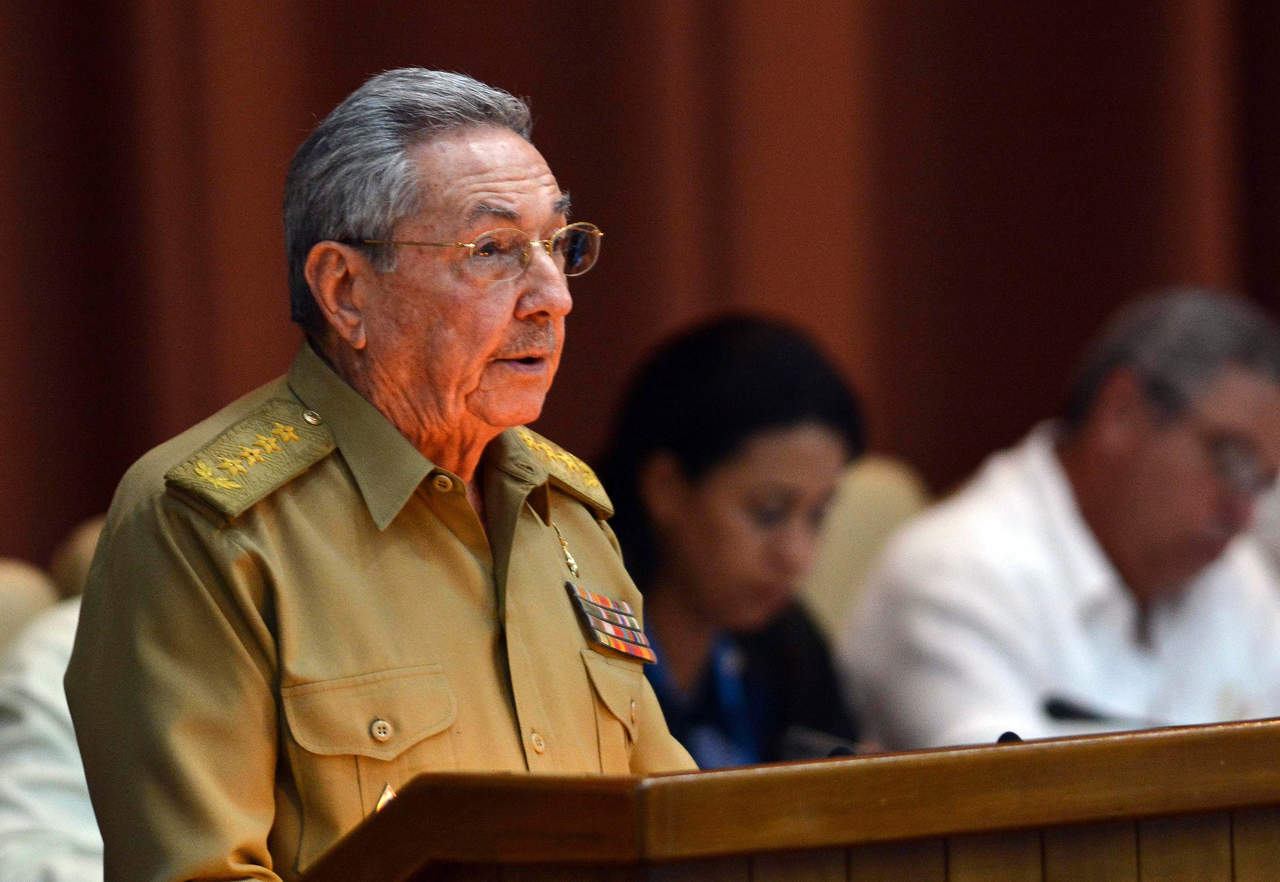 'Le pedimos respetuosamente que denuncie al sucesor de Castro como ilegítimo ante la ausencia de elecciones libres, justas y multipartidistas', dijeron los congresistas en una carta dirigida al presidente estadounidense. (ARCHIVO)