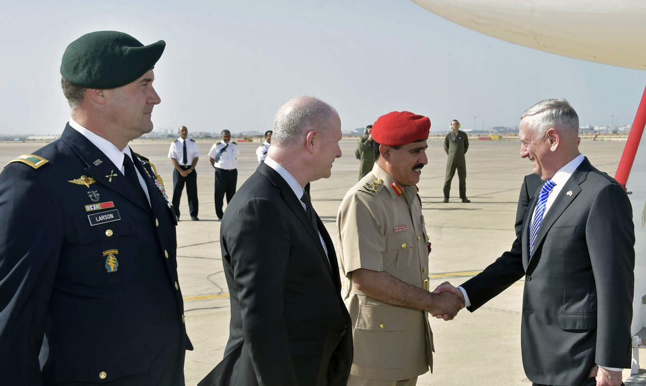 La sorpresiva visita de Mattis a Afganistán, se mantuvo en secreto para evitar incidentes de seguridad similares a los de su último viaje en septiembre pasado. (AP)