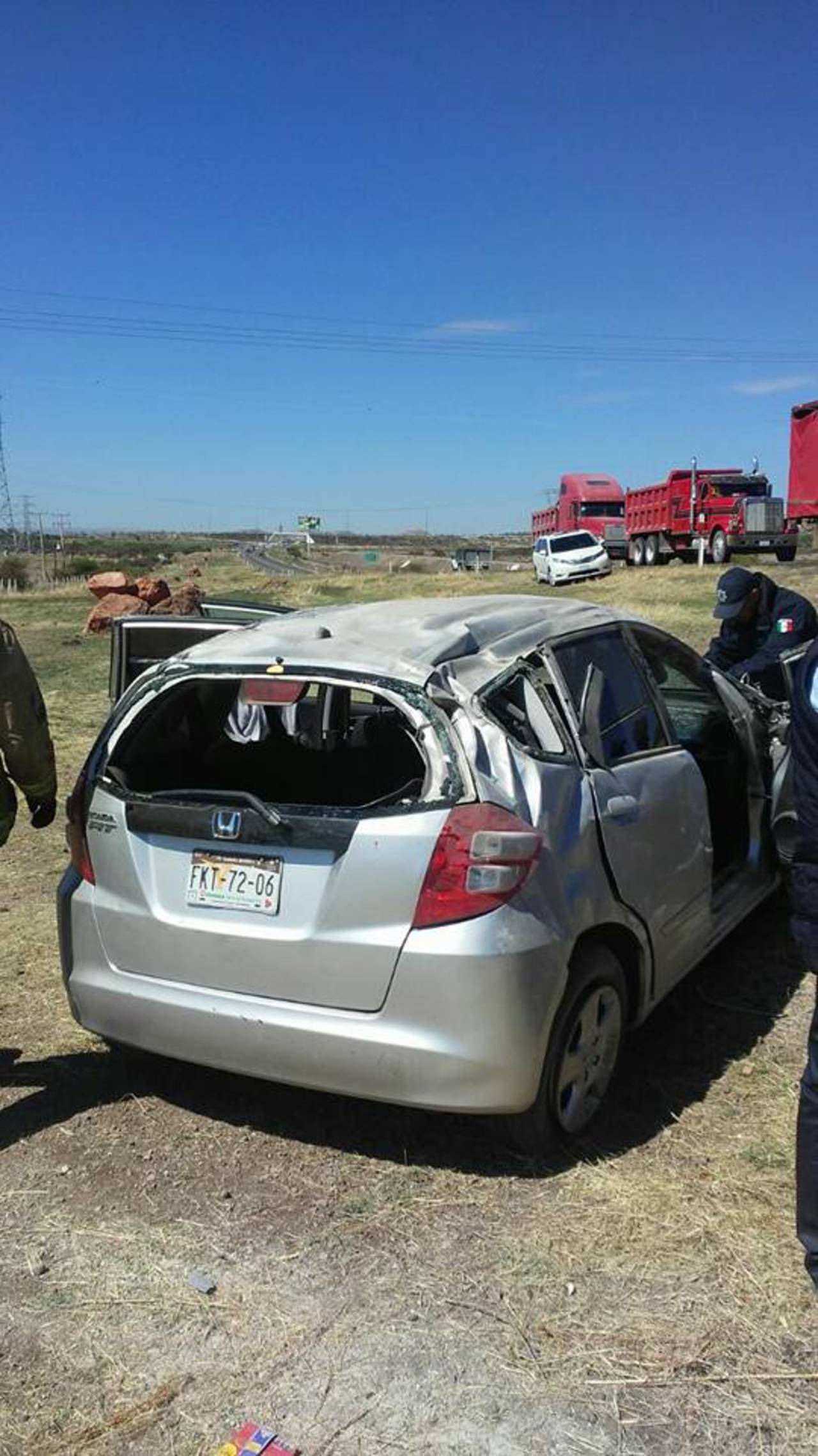 Accidente. Se registró a la altura del poblado 5 de Mayo del municipio de Durango, según informó Protección Civil.