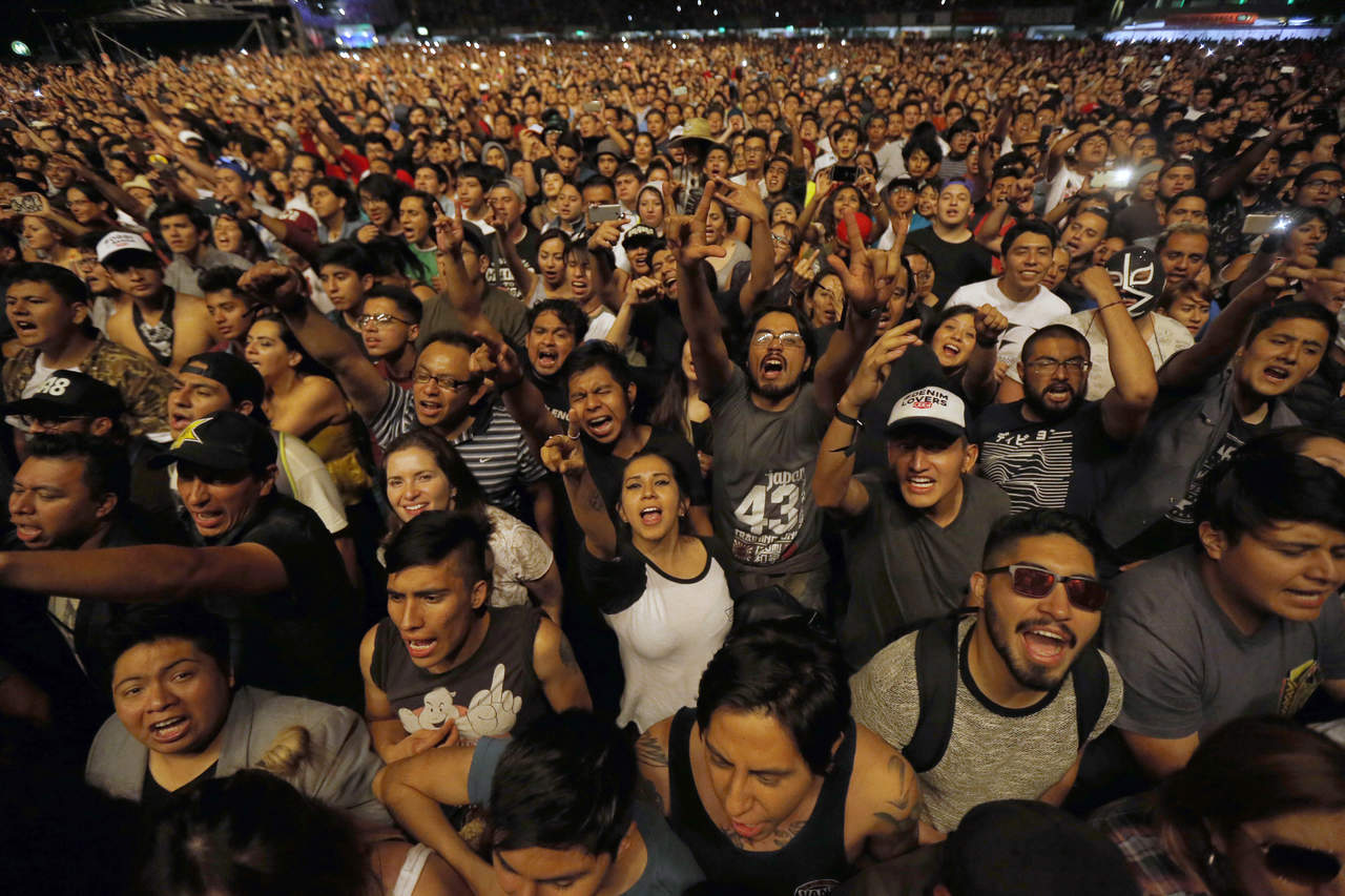 Abarrotan. 80 mil personas fueron al festival.