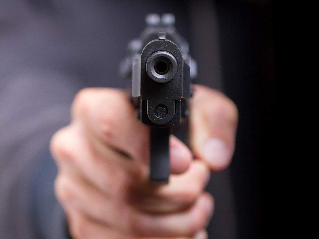 De acuerdo a los informes de las autoridades policiales del municipio, Omar “N”, alias “El Cherán”, reclamó a la joven mujer haberlo dejado, para posteriormente disparar en su contra. (ARCHIVO)