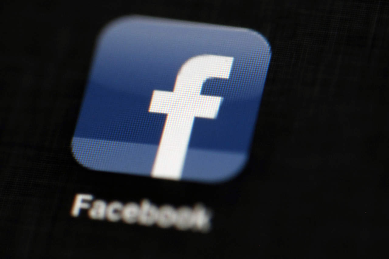 Tras conocerse la filtración de datos de la red social a una consultora vinculada a la campaña del presidente de EE.UU, creció el movimiento 'Borra Facebook' en otras redes sociales.  (ARCHIVO)