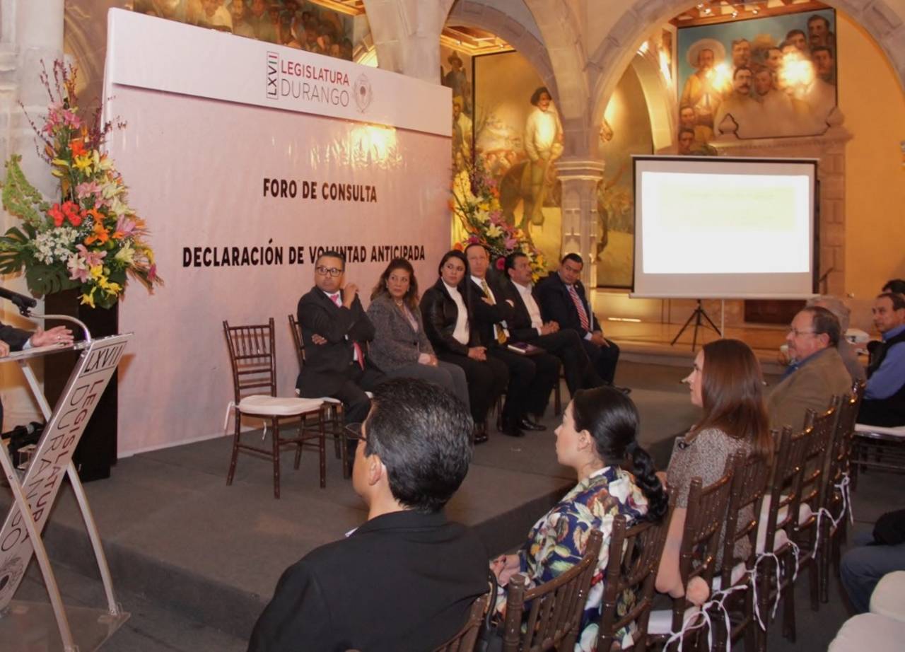 Aportaron. Uno de los foros de consulta se realizó en el museo Francisco Villa, donde se llevó a cabo una conferencia.