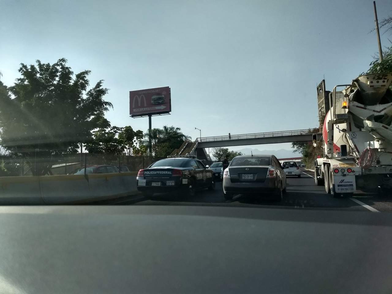 En las últimas horas hubo un incremento en el éxodo de automóviles de la Ciudad de México a otros estados del país. (ARCHIVO)