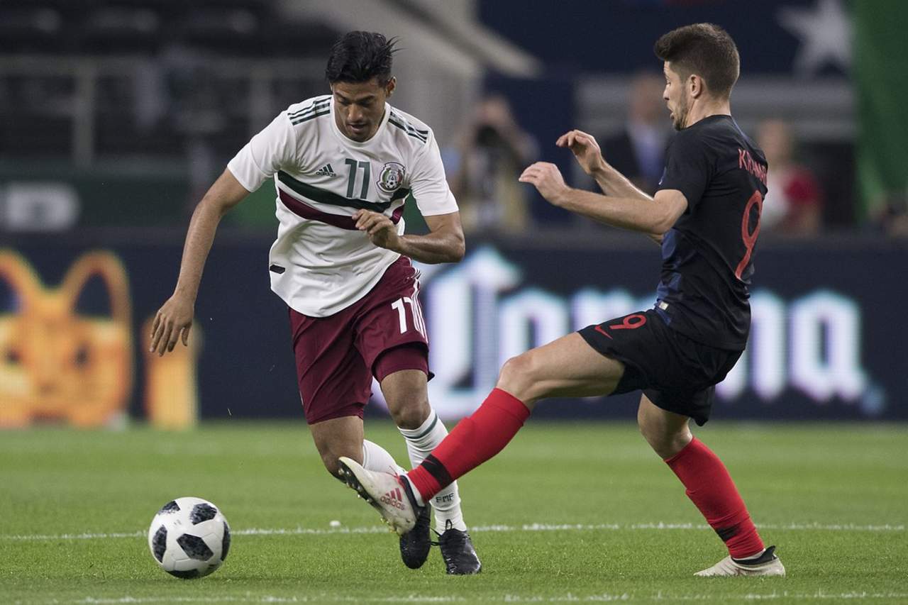 El duelo de la Selección inició intenso, explosivo por parte de la escuadra croata mientras que los convocados de Osorio buscaron oportunidades para abrirse paso entre los tres cuartos de cancha. (TWITTER)