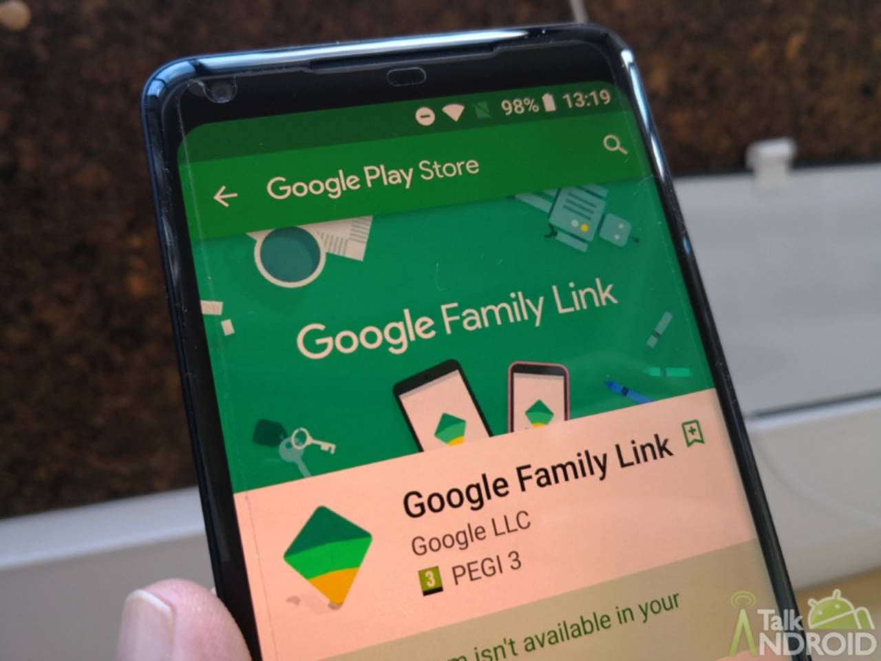Vigilados. Family Link es una aplicación que permite a los padres de familia administrar las aplicaciones que sus hijos usan. (ARCHIVO)