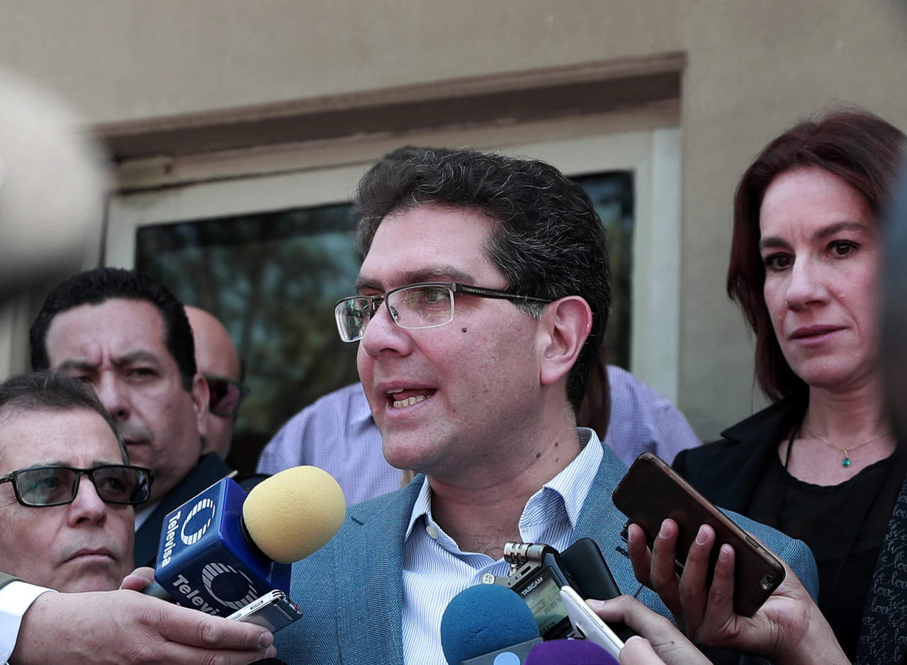 Ríos Piter confió en que a través del Tribunal “se impondrá la legalidad, se desvanecerán los señalamientos del Instituto Nacional Electoral (INE).
