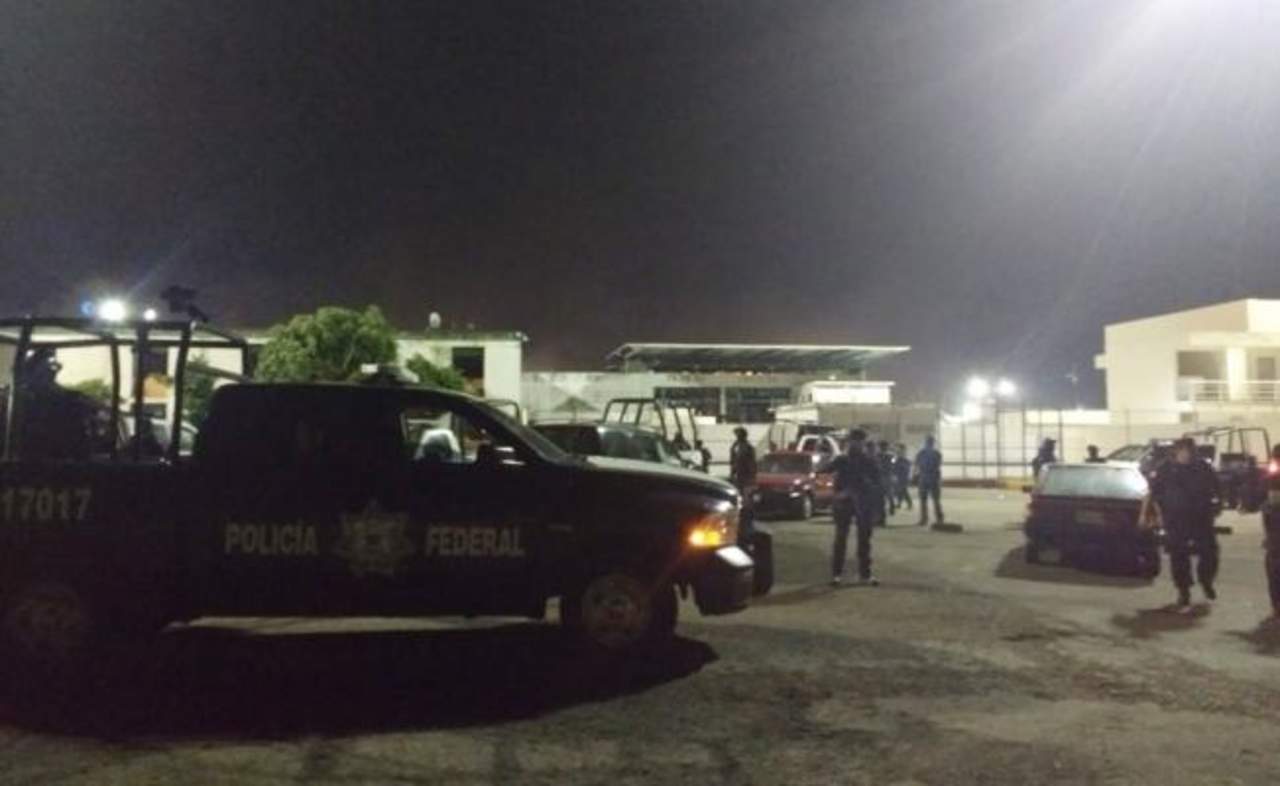 Autoridades reportaron siete policías muertos tras motín en penal de Veracruz. (ESPECIAL) 