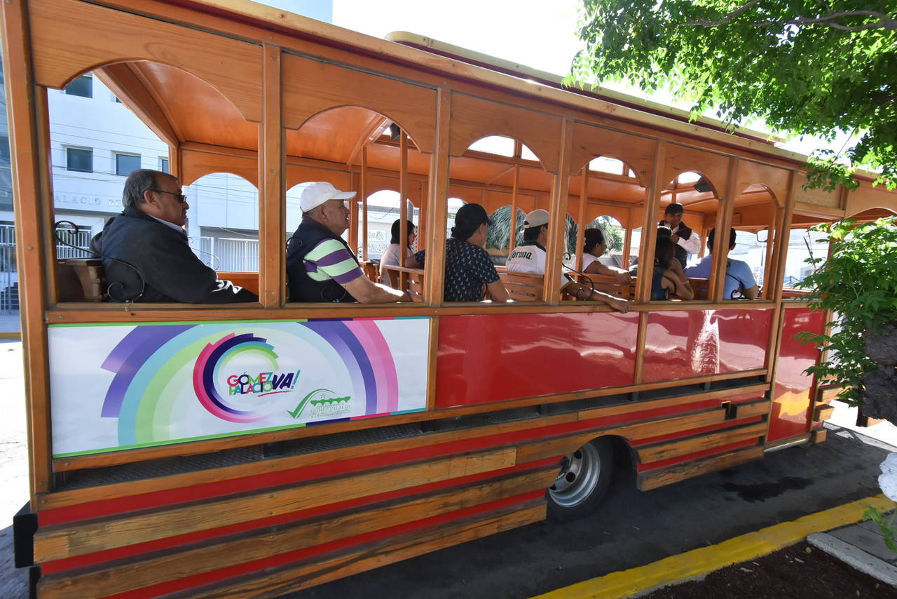 Paseos. Los tranvías de Gómez Palacio seguirán realizando recorridos diarios esta semana por toda la Comarca Lagunera.