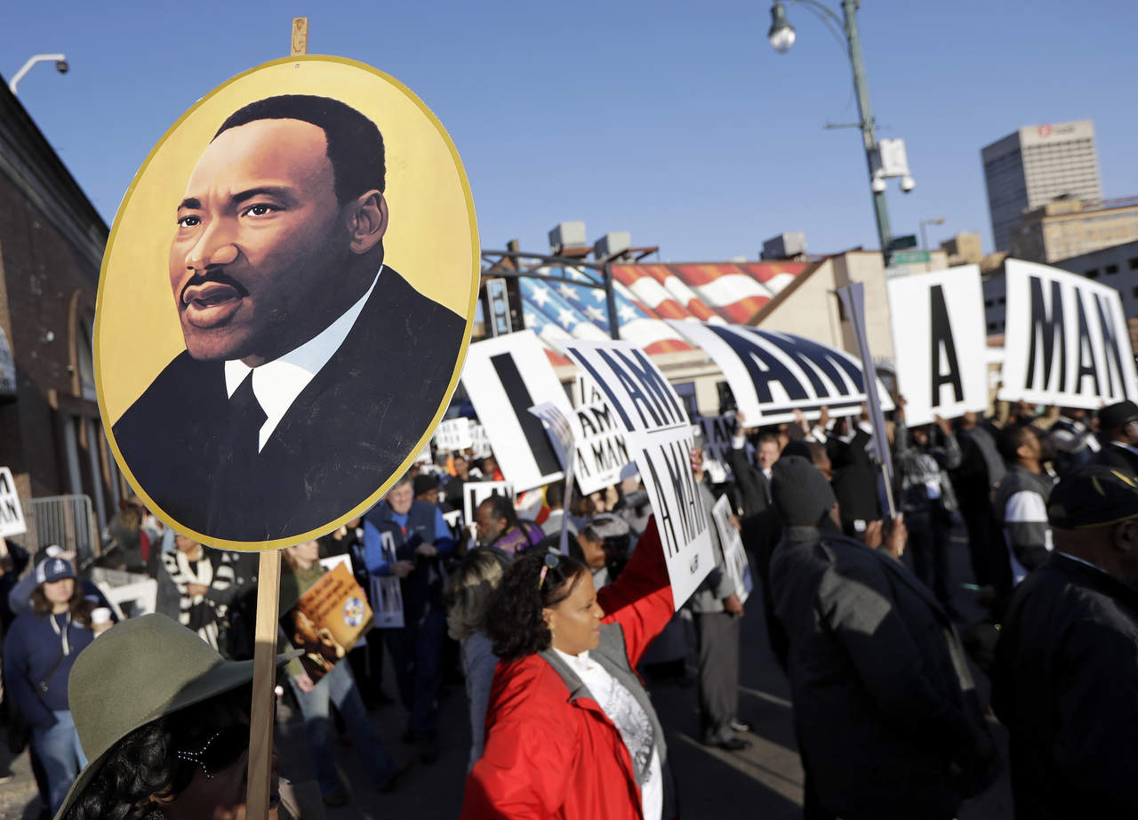 El presidente estadounidense, Donald Trump, celebró hoy 'el legado de justicia y paz' de Martin Luther King, activista por los derechos civiles asesinado hace cincuenta años. (AP)