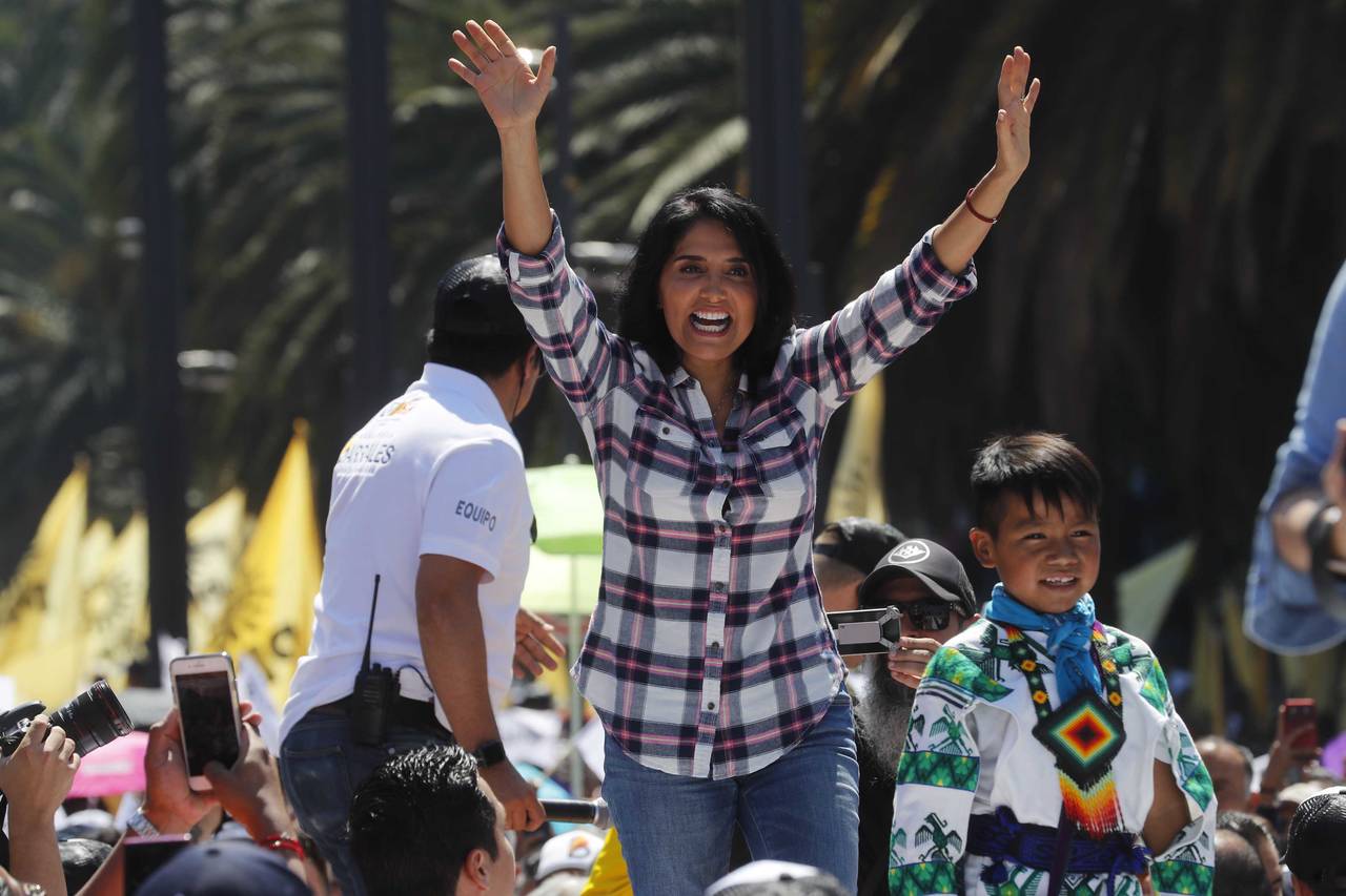 Campaña. Alejandra Barrales es candidata del Frente por la CDMX. (ARCHIVO)