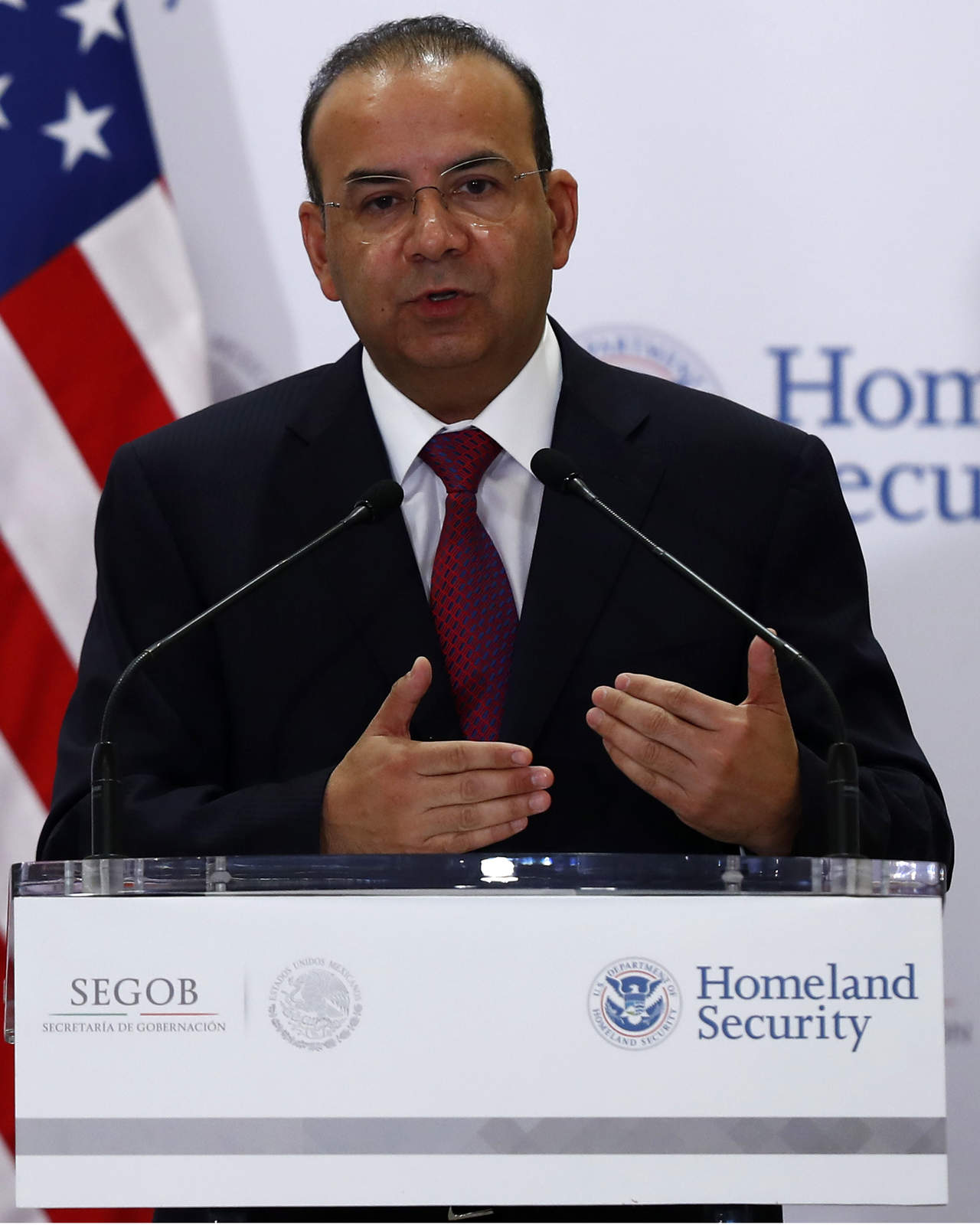 México no busca suspender la cooperación en seguridad tras el anuncio del despliegue de la Guardia Nacional de Estados Unidos en la frontera, pese al pronunciamiento aprobado de forma unánime por el Senado de la nación latinoamericana. (ARCHIVO)