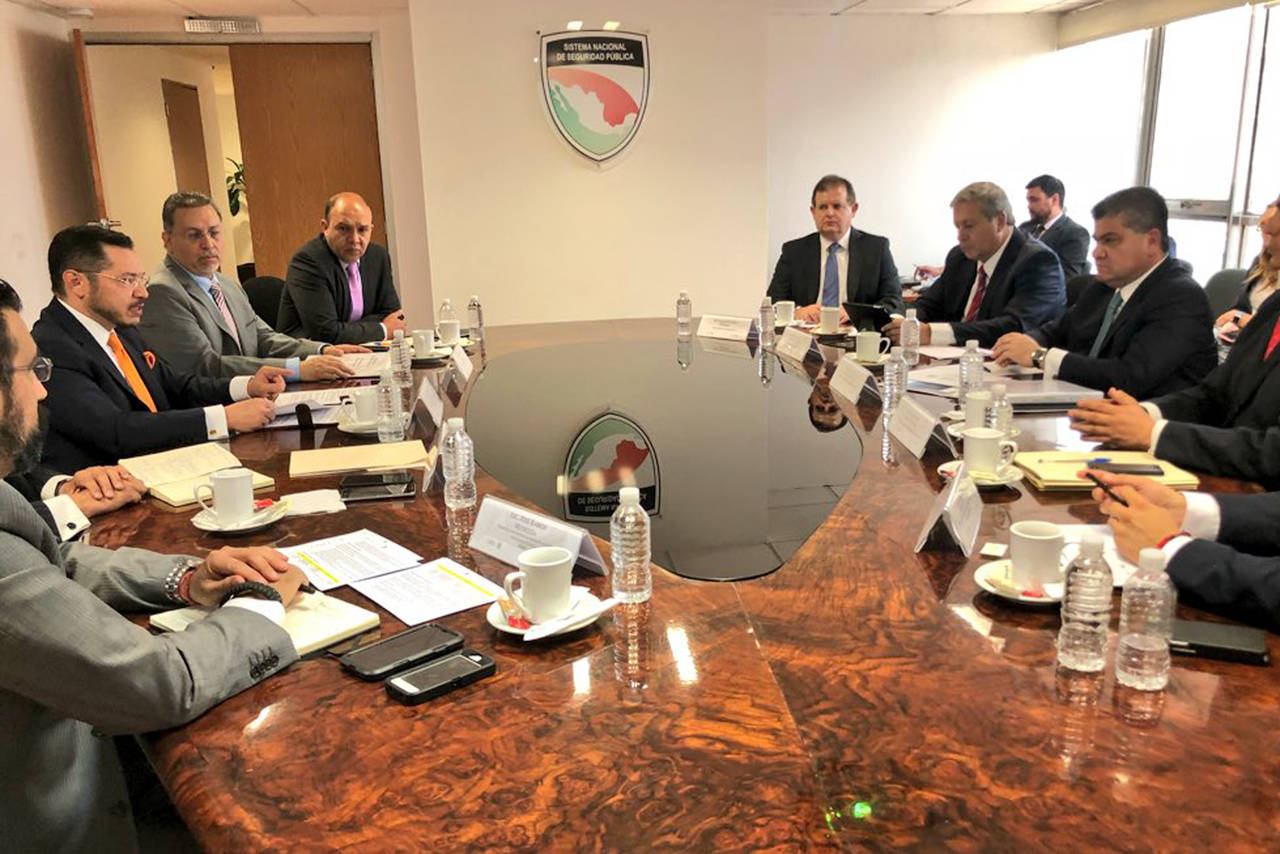 Seguridad. El gobernador Miguel Riquelme se reunió con el secretario del SNSP, Álvaro Vizcaíno. (CORTESÍA)