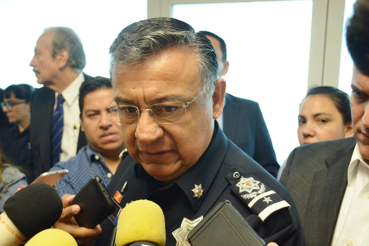 García Cervantes asegura que tanto uno de los policías relacionados al caso que hizo la grabación, así como otro que le arrojó agua, ya han sido identificados. (FERNANDO COMPEAN)
