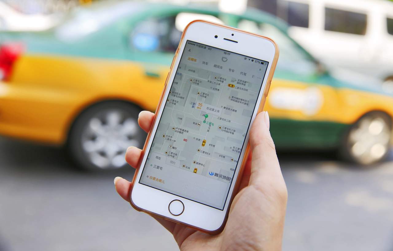 Didi Chuxing es la empresa china de transporte que llega a México para presentarse como rival de Uber en la competencia por el mercado mexicano, iniciando por el lanzamiento de una página web para anunciar su servicio. (ARCHIVO)