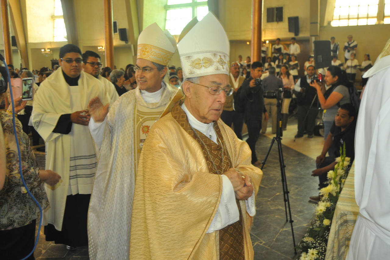 Salud. Desde el sábado por la noche, el obispo emérito se encuentra en cuidados intensivos. (EL SIGLO DE TORREÓN)