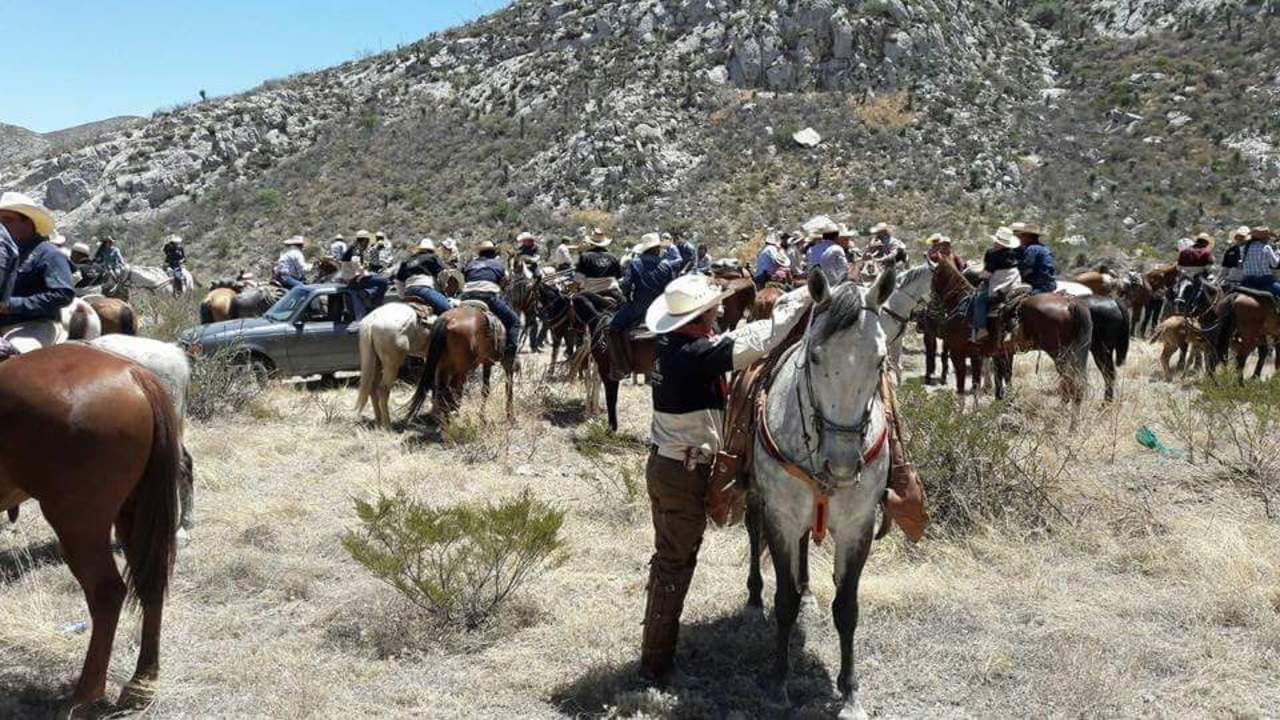 Fernando Molina, representante de la cuadra “Viejo Lolo”, dio a conocer que se sigue trabajando para que este evento se vuelva una tradición entre los gustosos de las cabalgatas, por lo que en esta ocasión, la invitación es abierta. (ARCHIVO)