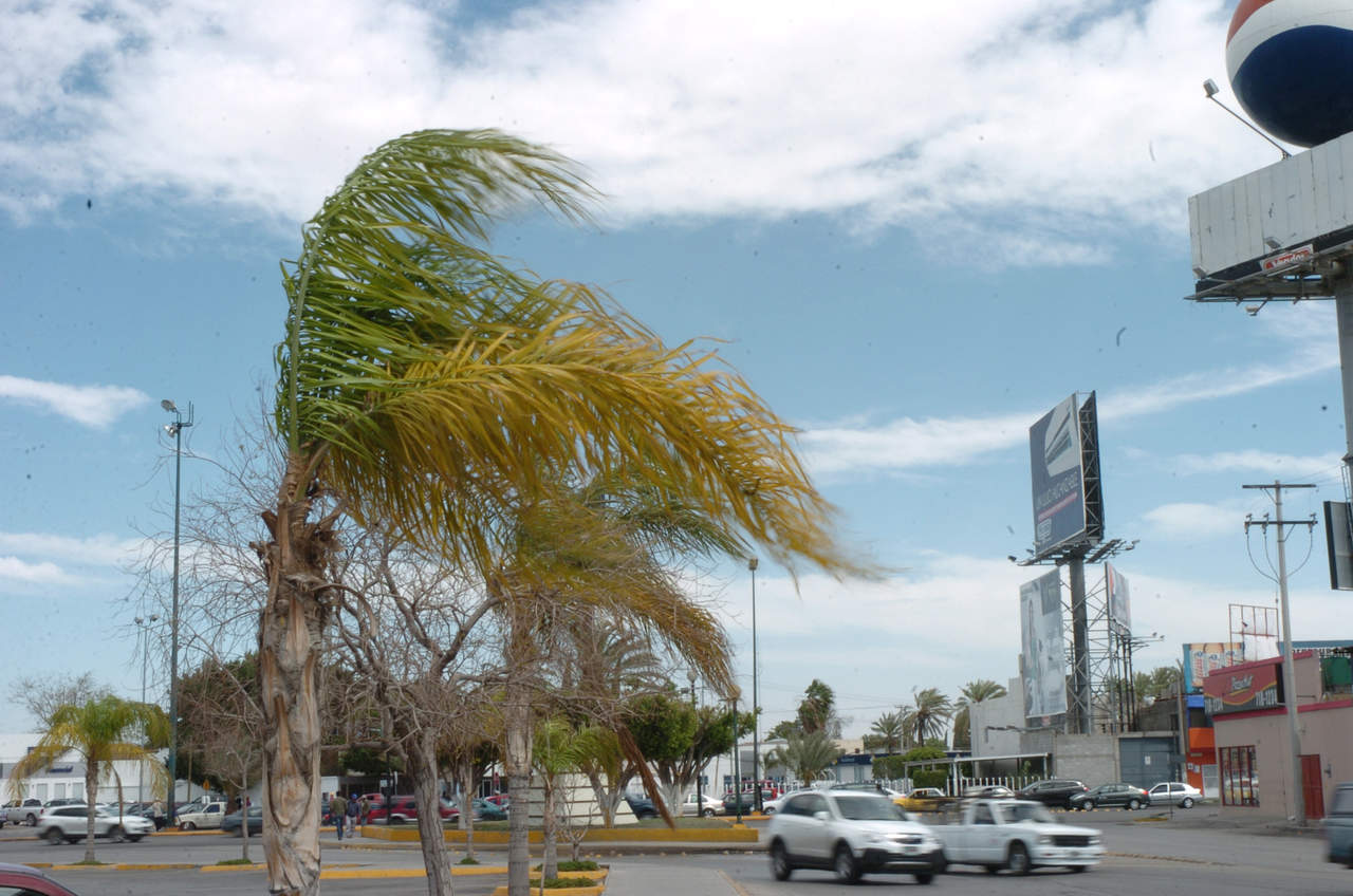 En el pronóstico por regiones, el organismo dependiente de la Comisión Nacional del Agua (Conagua) reportó que se prevé para la Península de Baja California cielo medio nublado. (ARCHIVO)