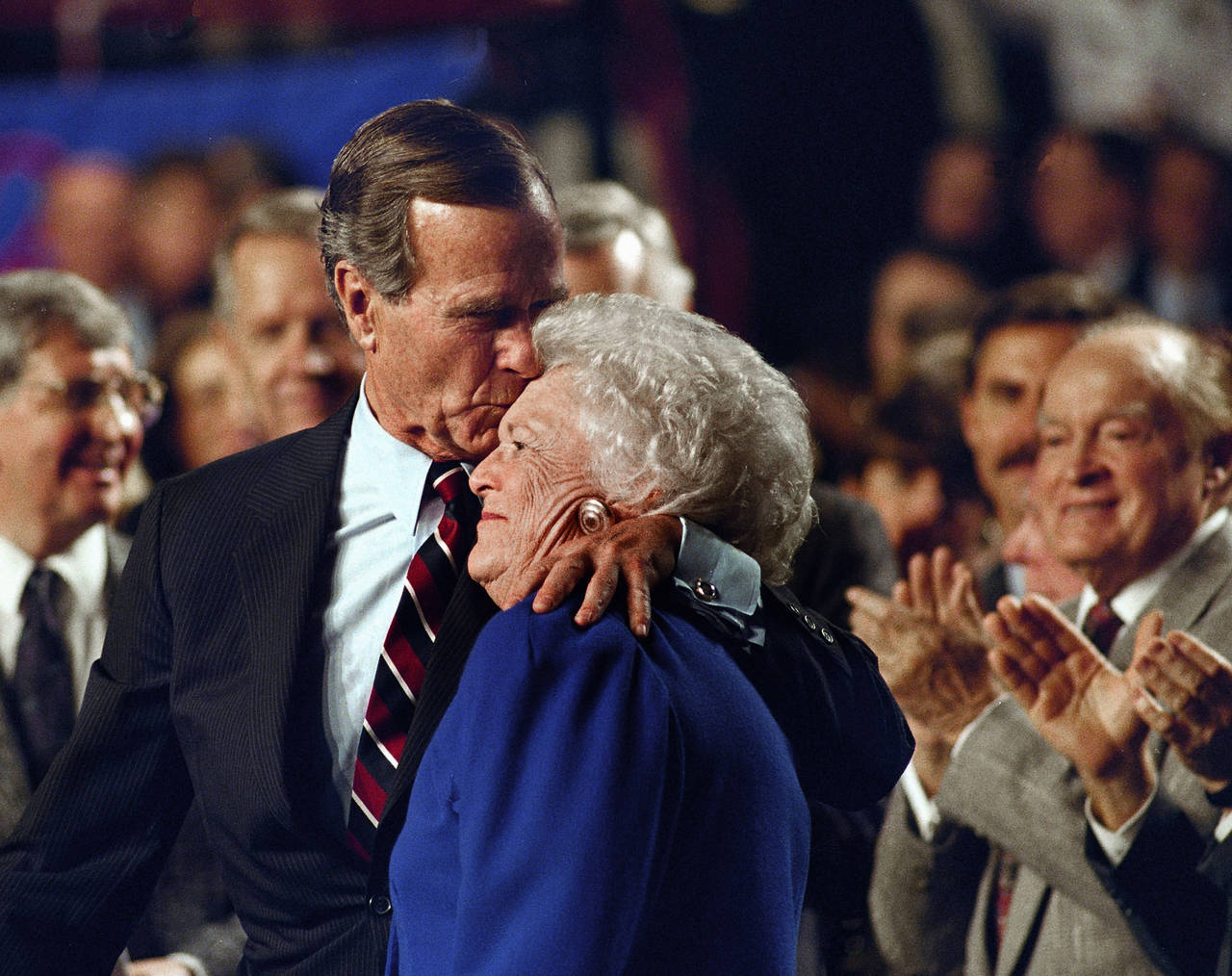 Deceso. La exprimera dama de EU Barbara Bush falleció a los 92 años de edad, informó un portavoz de la familia. (AP)