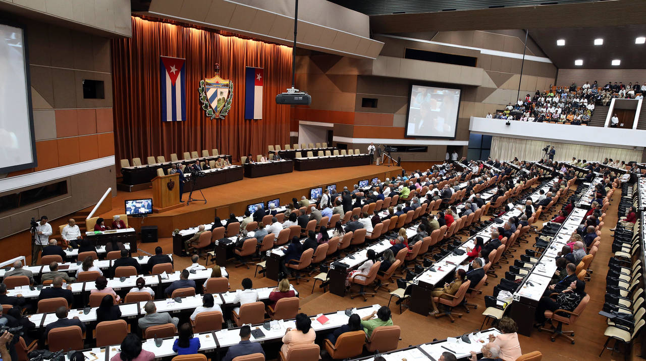 Resultado.Los 605 diputados de la Asamblea Nacional del Poder Popular votaron por Díaz-Canel. (AP)