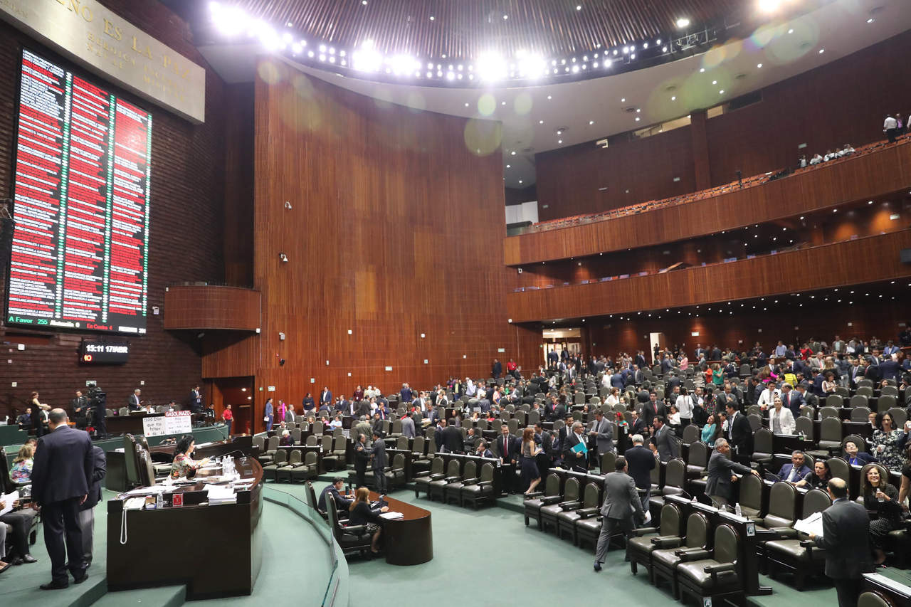 La Cámara de Diputados aprobó por unanimidad eliminar el fuero al Presidente de la República y a todos los servidores públicos que gozan de esta inmunidad. (ARCHIVO)