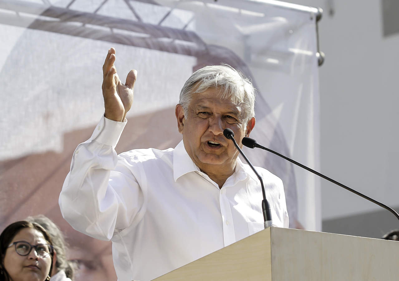 Es por la difusión de textos, imágenes y videos que contienen propaganda en contra de Morena y de su candidato presidencial, Andrés Manuel López Obrador. (ARCHIVO)