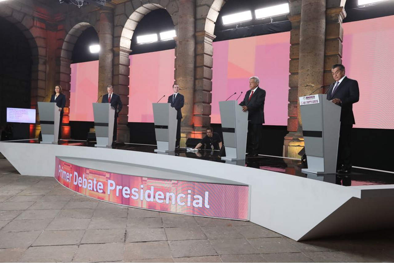 Ayer se celebró el primer debate presidencial entre los cinco candidatos a relevar a Enrique Peña Nieto. (ARCHIVO) 