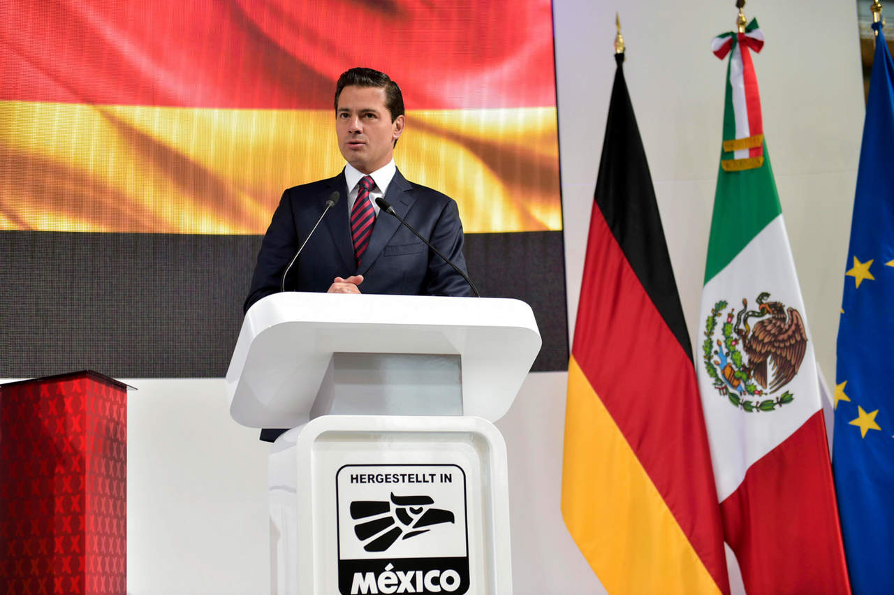 El presidente Enrique Peña Nieto advirtió que, al igual que la renegociación del TLCAN y el TLCUM, el proceso electoral en marcha, el más grande en la historia nacional, representa uno de los principales retos coyunturales para el país. (NOTIMEX)