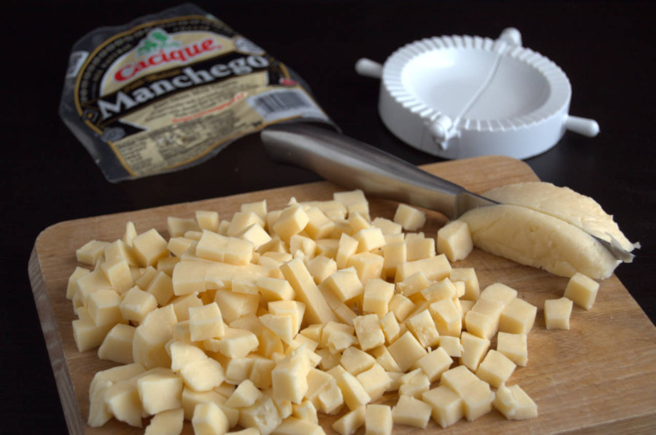 Comparte. El queso mexicano compartirá el nombre con el producto español producido en la región de la Mancha. (ARCHIVO)