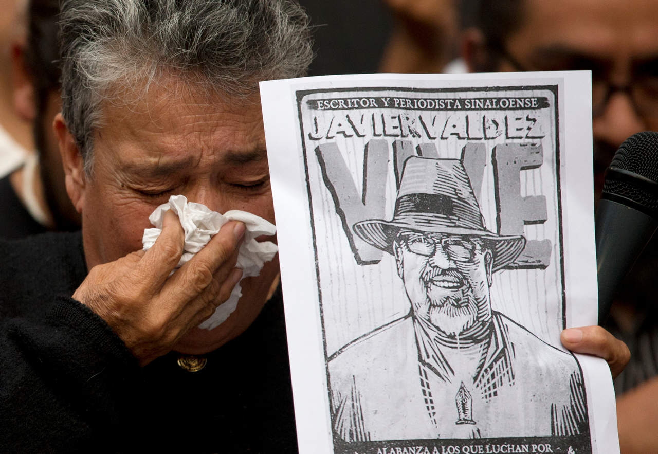 'Cabe señalar que se cuenta con otras órdenes de aprehensión libradas por un juez federal competente en el estado de Sinaloa, vinculadas con este caso', señaló Sales en conferencia de prensa. (AP)