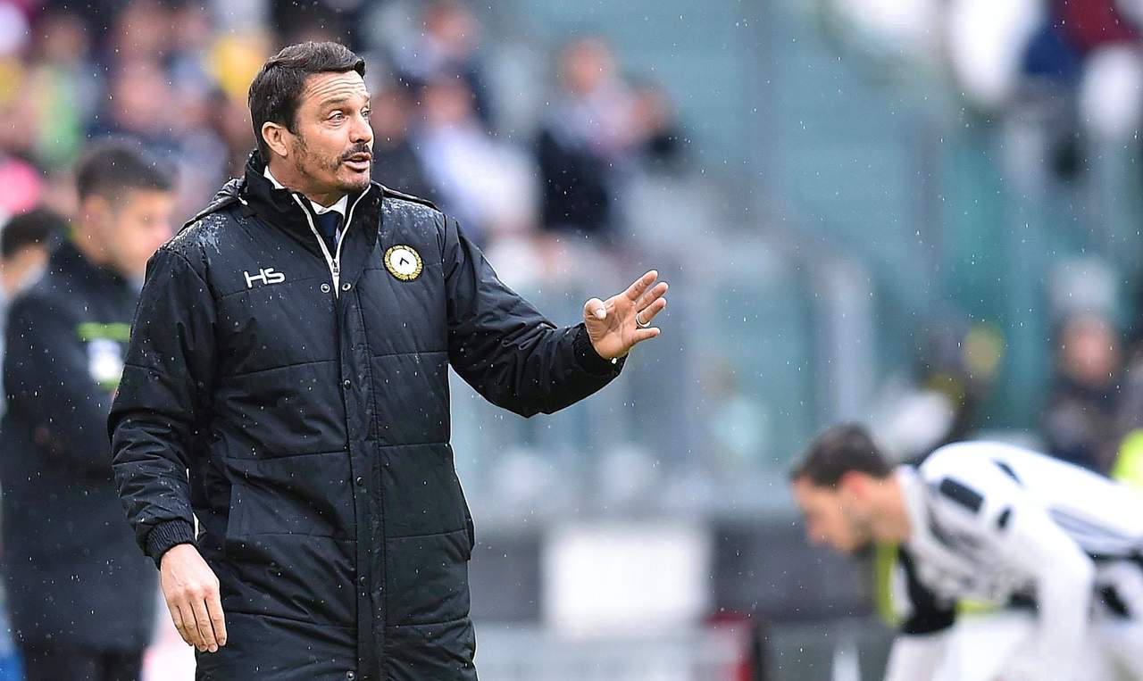 Massimo Oddo deja al Udinese en el lugar 15 con 33 puntos, a cuatro unidades de zona de descenso. (EFE)