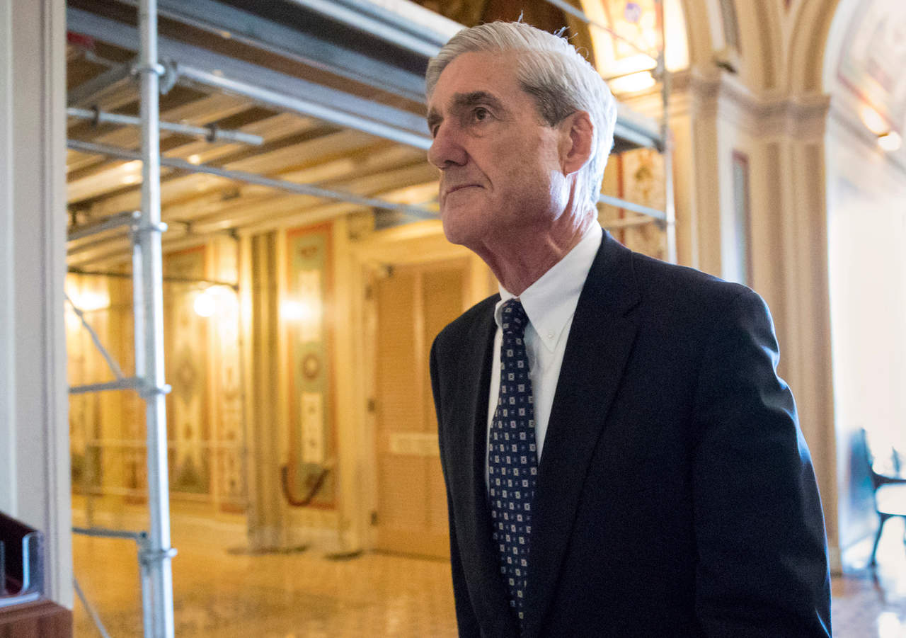 Comisión del Senado aprueba proteger a Mueller de destitución