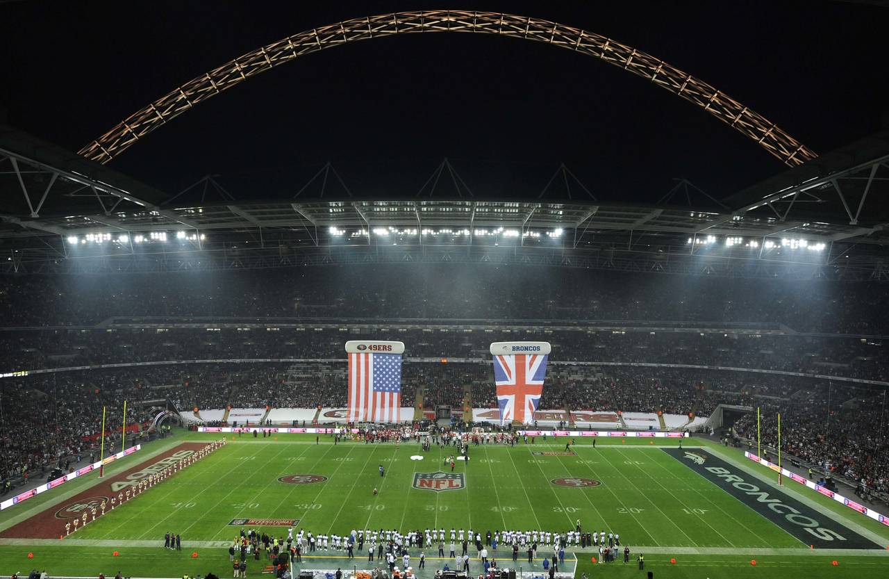 Vista del estadio Wembley de Londres previo al partido entre los Broncos de Denver y los 49ers de San Francisco de la NFL. (AP) Dueño de equipo de NFL quiere Wembley
