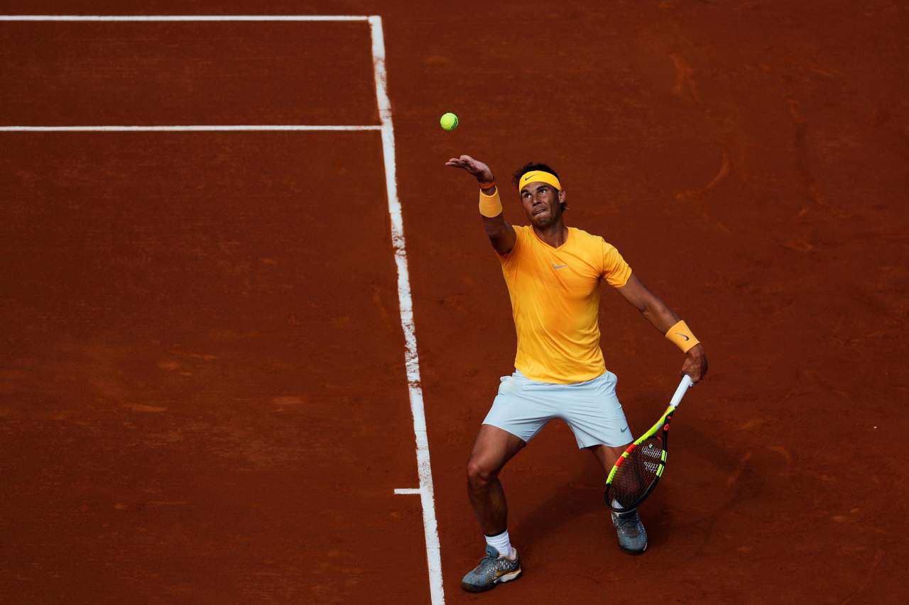 Rafael Nadal derrotó 6-0, 7-5 a Martin Klizan para acceder a las semifinales. (EFE)