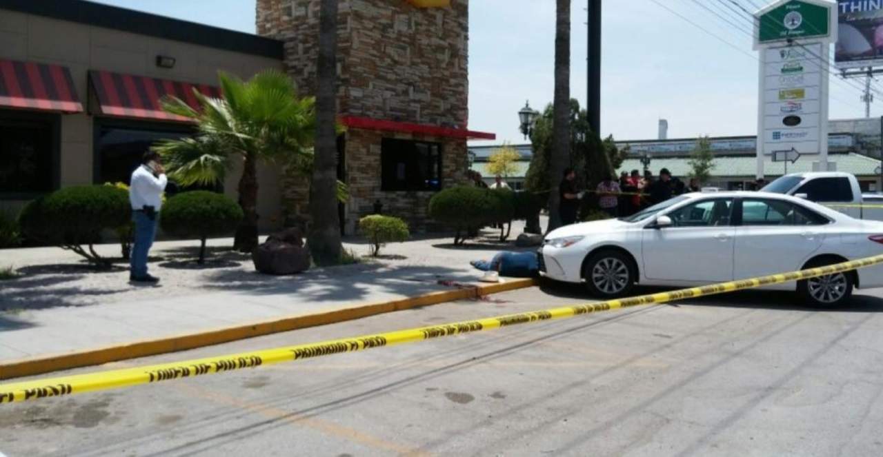 Inseguridad. La agresión se dio afuera de un restaurante hace unos días.