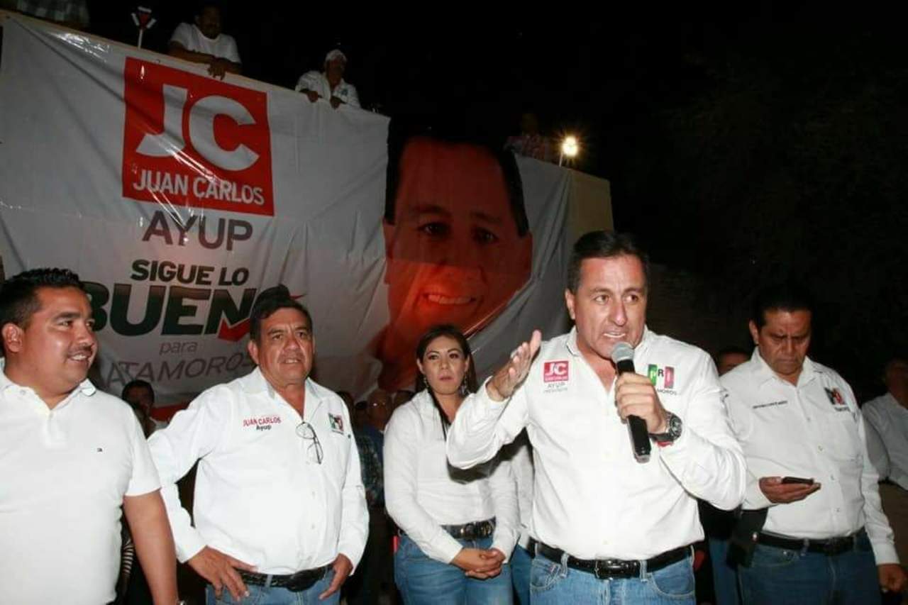 Juan Carlos Ayup dejó en claro que tiene bien definido los horarios como alcalde y como candidato 'soy un hombre de leyes y siempre he sido respetuoso de ellas'. (EL SIGLO DE TORREÓN) 
